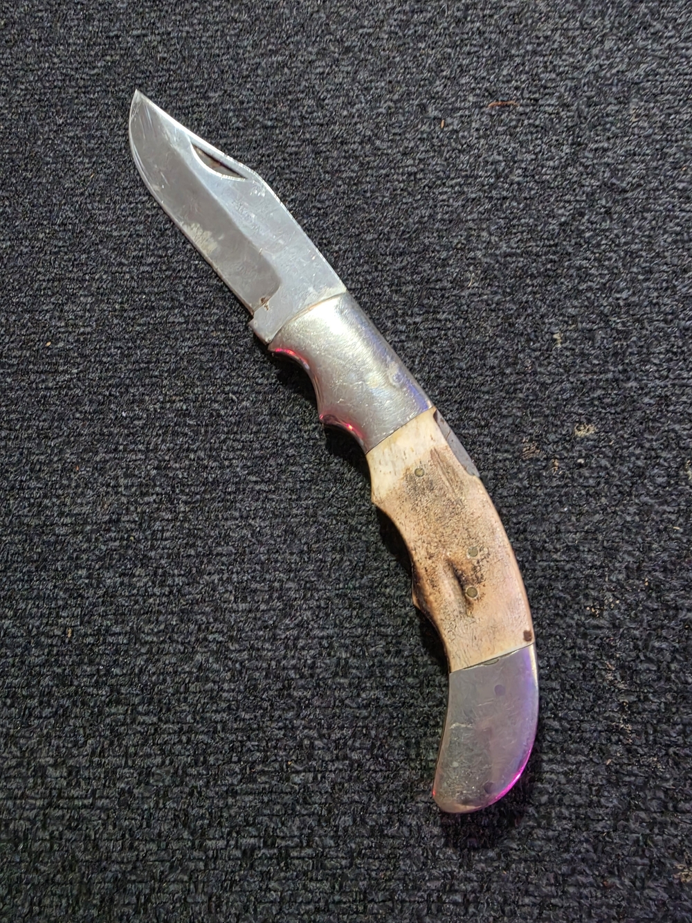 Folding Pocket Knife with Natural Antler Handle